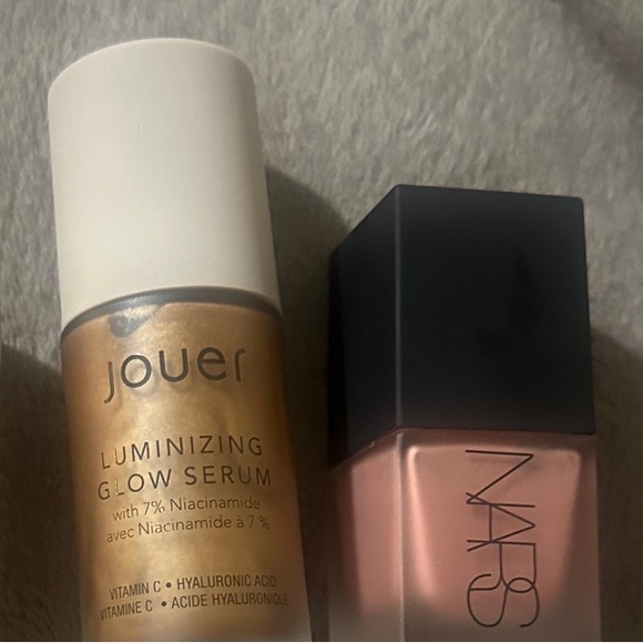 NARS Liquid Brush and Jouer Luminzing Glow